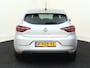 Renault Clio 1.0 TCe 90PK Equilibre | All-Seasonbanden | Full-Map Navigatie | PDC Achter | Licht- & Regensensor | LED-Verlichting | Cruise Control & Snelheidsbegrenzer | Apple Carplay & Android Auto | Lane Assist