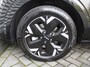 Kia Niro EV Light Advanced 64.8 kWh | Stuur-/stoelverwarming | Camera | Cruise adapt. | 17" LM | Clima | Navi | 17% bijtelling |