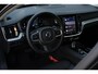 Volvo V60 2.0 T6 Plug-in hybrid AWD Essential Bright | All-season banden | Adaptieve Cruise Control | Lederen bekleding | Semi elek. trekhaak | Parkeercamera achter | Verstelbare lendesteunen voor | Voorstoelen verwarmbaar | Verwarmbaar stuurwiel | Achterbank verwarmbaar | Blind Spot | Google-maps navigatie | Elektrische achterklep |