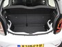 Volkswagen Up! 1.0 65pk | Airco | Licht en zicht pakket | Dab radio | LED dagrijverlichting | Navigatie via smartphone |
