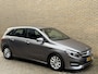 Mercedes-Benz B-klasse 180 Business Solution 122pk | Camera | Navigatie | Airco | Cruise control | Stoelverwarming | LED | Sfeerverlichting | PDC voor+achter | Volledig onderhouden