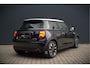 MINI Mini Electric Yours 33 kWh | Panoramadak | Harman Kardon | Head-Up Display | Union Jack | Stoelverwarming | Keyless | Apple Carplay | Navigatie | Camera | Parkeersensoren | Warmtepomp | Leer | Cruise Control | DAB |