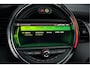 MINI Mini Electric Yours 33 kWh | Panoramadak | Harman Kardon | Head-Up Display | Union Jack | Stoelverwarming | Keyless | Apple Carplay | Navigatie | Camera | Parkeersensoren | Warmtepomp | Leer | Cruise Control | DAB |
