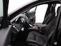 Jaguar E-Pace 1.5 P300e AWD R-Dynamic S | Panoramadak | Black Pack | Cold Climate Pack | Meridian Sound System | Keyless Entry