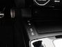 Jaguar E-Pace 1.5 P300e AWD R-Dynamic S | Panoramadak | Black Pack | Cold Climate Pack | Meridian Sound System | Keyless Entry