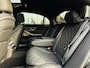 Mercedes-Benz S-klasse S 580 e Lang AMG Line | Distronic | Elek. verstelbare stoelen met geheugen | Stoelventilatie/ -verwarming voor en achter | Panoramadak | Head-up display | Luchtvering | Burmester 3D Surround Sound |