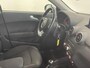 Audi A1 Sportback 1.0 TFSI 5 Deurs Navigatie Parkeersensoren voor+achter Clima Bluetooth Cruise Control Afwijkende dakkleur  Nette auto!