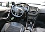 Peugeot 2008 1.2 PureTech Blue Lion Panoramadak, Automaat