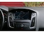 Ford Focus Wagon 1.0 EcoBoost 140pk ST-Line | Navi | Clima | Parkeersens. voor en achter | Trekhaak | 17'' | All seasonbanden |