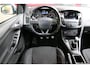 Ford Focus Wagon 1.0 EcoBoost 140pk ST-Line | Navi | Clima | Parkeersens. voor en achter | Trekhaak | 17'' | All seasonbanden |