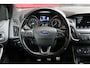 Ford Focus Wagon 1.0 EcoBoost 140pk ST-Line | Navi | Clima | Parkeersens. voor en achter | Trekhaak | 17'' | All seasonbanden |