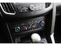 Ford Focus Wagon 1.0 EcoBoost 140pk ST-Line | Navi | Clima | Parkeersens. voor en achter | Trekhaak | 17'' | All seasonbanden |