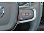 Volvo EX40 Single Motor Extended Range Business Ed. 82 kWh - Intellisafe Assist & Surround - Parkeercamera achter - Verwarmde voorstoelen & stuur - Parkeersensoren voor & achter - Warmtepomp - Google Maps - 19' LMV - All Season Banden