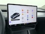 Tesla Model Y RWD 60kWh LFP-Accu S.O.H. 96% Trekhaak Warmtepomp Lmv 20" Ambient Interieur Verlichting Adap.Cruise Navi Ecc Camera's Panoramadak Autopilot Stoel+Stuur+Achterbank Verwarming Elek.Achterklep Dodehoek detector Draadloze telefoonlader Origineel Nederlandse Auto 1.600KG Trekgewicht