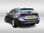 BMW 3-Serie Touring 330e 1e-Eig. & Dealer-Onderh. BOVAG-Garantie. NL-Auto.