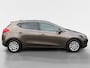 Kia Ceed cee'd 1.6 GDI DynamicLine | Navigatie | Airco | Camera | 12 maanden garantie! |