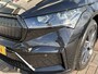 Skoda Enyaq iV 60 Sportline / CAMERA/ PARK. SENSOREN/ DODE HOEK/ CRYSTAL LIGHTING/ STOEL-STUURVERWARM./ KEYLESS/ ELEK. ACHTERKLEP/ ADAPT. CRUISE/ SMARTLINK/ NAVI/ CLIMA/ DAB/ 20" LMV