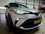 Toyota C-HR 1.8 Hybrid Adventure + Dealer OH|Keyless|Camera|Navi|Apple|Android|DAB|Dodehoek|Lane|LED|18"LMV