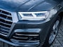 Audi Q5 50 TFSI e quattro S edition | Trekhaak (elektronisch) | 3x S-Line | Matrix LED | Audi Sport | Stoelverwarming | Camera | Elektrische Stoelen | 360 Camera | Parkeerassistent | Cruise Control Adaptief | Metallic Lak | Virtual Cockpit |