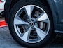 Audi Q5 50 TFSI e quattro S edition | Trekhaak (elektronisch) | 3x S-Line | Matrix LED | Audi Sport | Stoelverwarming | Camera | Elektrische Stoelen | 360 Camera | Parkeerassistent | Cruise Control Adaptief | Metallic Lak | Virtual Cockpit |