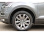 Volkswagen T-Roc 1.0 TSI Style Business Pano Virtual Carplay