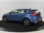 Volvo V40 2.0 T4 Sport | Stoelverwarming | Camera | Leder/Alcantara | Park Assist | Full LED | Navigatie | Climate control | Cruise control