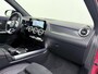 Mercedes-Benz GLA 200 AMG Business Solution | Panorama - Schuifdak | memory Seats | Distronic Cruise Control & Stuurassistent | Sfeerverlichting | Keyless Entry |