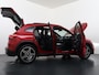 Mercedes-Benz GLA 200 AMG Business Solution | Panorama - Schuifdak | memory Seats | Distronic Cruise Control & Stuurassistent | Sfeerverlichting | Keyless Entry |