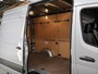 Mercedes-Benz Sprinter 319 CDI | Aut. | L2 H2 | Pro | LED | 3500 KG AHW VOORBEREIDING | STOELVERWARMING | ACHTERUITRIJCAMERA | METALLIC | E4S SMARTPHONE INTEGRATIE | DODEHOEKDETECTIE | LICHTMETALEN VELGEN