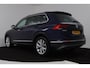 Volkswagen Tiguan 1.5 TSI ACT Highline (PANORAMADAK, DIGITALE COCKPIT, ACHTERUITRIJCAMERA, STOELVERWARMING, ADAPTIEF CRUISE)