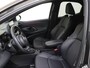 Toyota Yaris 1.5 Hybrid Executive | airco automatisch | Apple Carplay/Android Auto | Autonomous Emergency Braking | cruise control adaptief | dodehoek detectie | LED koplampen | lederen/stof bekleding | lichtmetalen Zwarte velgen 17" | navigatiesysteem full map | voorstoelen verwarmd