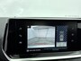 Peugeot e-2008 EV Active Pack 50 kWh | Unieke km-stand! | SoH 95,9% | Stoelverwarming | Navigatie | 360 Camera | Adaptive cruise |
