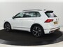 Volkswagen Tiguan 1.4 eHybrid R Line | Panoramadak | Trekhaak | Stoelverwarming | Camera | 20'' | Park Assist | Carplay | Matrix LED | Stuurverwarming | Adaptive cruise | Navigatie | PHEV | Plug In