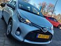 Toyota Yaris 1.5 Hybrid Automaat Trend 5-Deurs | Navi | Clima | Bluetooth Carkit+Streaming | Achteruitrijcamera | Stoelverwarming | Regensensor | Mistlampen | 15''lm