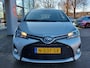 Toyota Yaris 1.5 Hybrid Automaat Trend 5-Deurs | Navi | Clima | Bluetooth Carkit+Streaming | Achteruitrijcamera | Stoelverwarming | Regensensor | Mistlampen | 15''lm