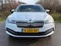 Skoda Superb Combi 1.5 TSI ACT Business Edition / Automaat / Navigatie / Camera / Cruise Control /