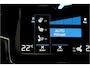 Volvo XC90 2.0 T8 AWD 335kW/455pk Aut8 Recharge Long Range Ultimate Bright LUCHTVERING + PANORAMADAK + HARMAN/KARDON + STOELVERWARMING/-MASSAGE/-VENTILATIE + ADAPT.CRUISE + PILOT ASSIST + BLIS + HEAD-UP + 360 CAMERA + PARKSENSOREN V&A + 21" LM-VELGEN!!