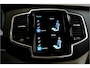 Volvo XC90 2.0 T8 AWD 335kW/455pk Aut8 Recharge Long Range Ultimate Bright LUCHTVERING + PANORAMADAK + HARMAN/KARDON + STOELVERWARMING/-MASSAGE/-VENTILATIE + ADAPT.CRUISE + PILOT ASSIST + BLIS + HEAD-UP + 360 CAMERA + PARKSENSOREN V&A + 21" LM-VELGEN!!