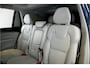 Volvo XC90 2.0 T8 AWD 335kW/455pk Aut8 Recharge Long Range Ultimate Bright LUCHTVERING + PANORAMADAK + HARMAN/KARDON + STOELVERWARMING/-MASSAGE/-VENTILATIE + ADAPT.CRUISE + PILOT ASSIST + BLIS + HEAD-UP + 360 CAMERA + PARKSENSOREN V&A + 21" LM-VELGEN!!