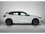 BMW 1-Serie 118i Executive Edition Lichtmetalen velgen, M-pakket BLACK FRIDAY DEAL