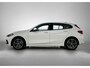 BMW 1-Serie 118i Executive Edition Lichtmetalen velgen, M-pakket BLACK FRIDAY DEAL