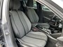 Peugeot 208 1.2 Hybrid 110 PK Automaat Allure | Navigatie | Camera | Climate Control | Adaptieve Cruise Control | LED Verlichting | Hybride Rijden met Automaat | 16" Lichtmetalen Velgen | Digitaal Dashboard | Parkeersensoren | Spoiler |
