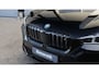 BMW iX1 xDrive30 M-Sport | Massage | Harman/Kardon | Panormadak | Head-up | Trekhaak | Comfort Access