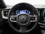 Volvo XC60 2.0 T6 Plug-in hybrid AWD Ultra Black Edition | PANO | 360° | ADAPTIVE | HUD | H&K | LUCHTVERING | STOELVENT. | STOEL- EN STUURVERW. | TREKHAAK