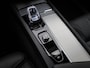 Volvo XC60 2.0 T6 Plug-in hybrid AWD Ultra Black Edition | PANO | 360° | ADAPTIVE | HUD | H&K | LUCHTVERING | STOELVENT. | STOEL- EN STUURVERW. | TREKHAAK