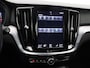 Volvo V60 2.0 B3 Momentum | CAMERA | KEYLESS | STOEL- EN STUURVERW. | TREKHAAK