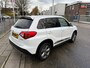 Suzuki Vitara 1.6 Exclusive // Door ons nieuw geleverd en onderhouden // Weinig kilometers // Stootlijst // Rijklaarprijs!