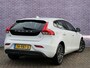 Volvo V40 1.5 T2 Edition+ | Nieuw Binnen! | Automaat | Standkachel | Trekhaak | Stoelverwarming | Volvo on Call | Regensensor | Dealer onderhouden |