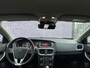 Volvo V40 1.5 T2 Edition+ | Nieuw Binnen! | Automaat | Standkachel | Trekhaak | Stoelverwarming | Volvo on Call | Regensensor | Dealer onderhouden |