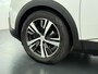Peugeot 3008 1.6 THP GT Line 165pk AUTOMAAT | Navigatie | Trekhaak | Camera achter | Elektrische achterklep | Full Led koplampen